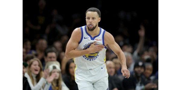 Stephen Curry siempre ha mantenido su inquebrantable convicción y perseverancia Stephen Curry siempre ha mantenido su inquebrantable convicción y perseverancia